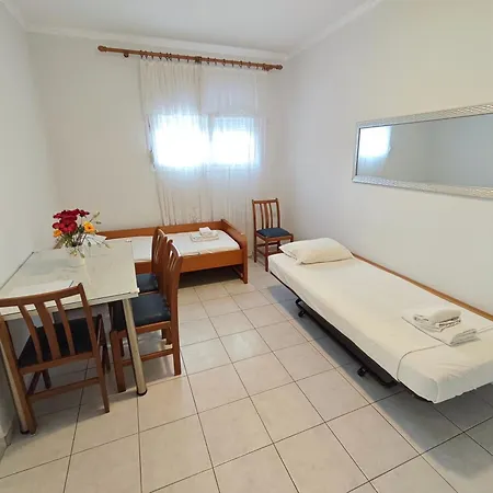 アパート Ioli - Ground Floor タソス