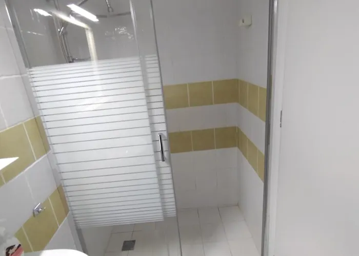 Ioli - Ground Floor アパート