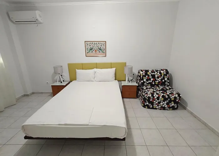 Ioli - Ground Floor タソス